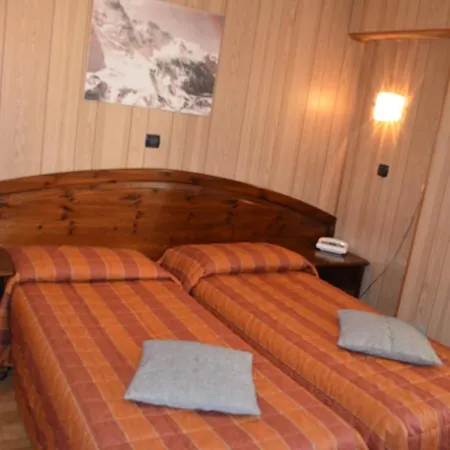 Otel Edelweiss 3*